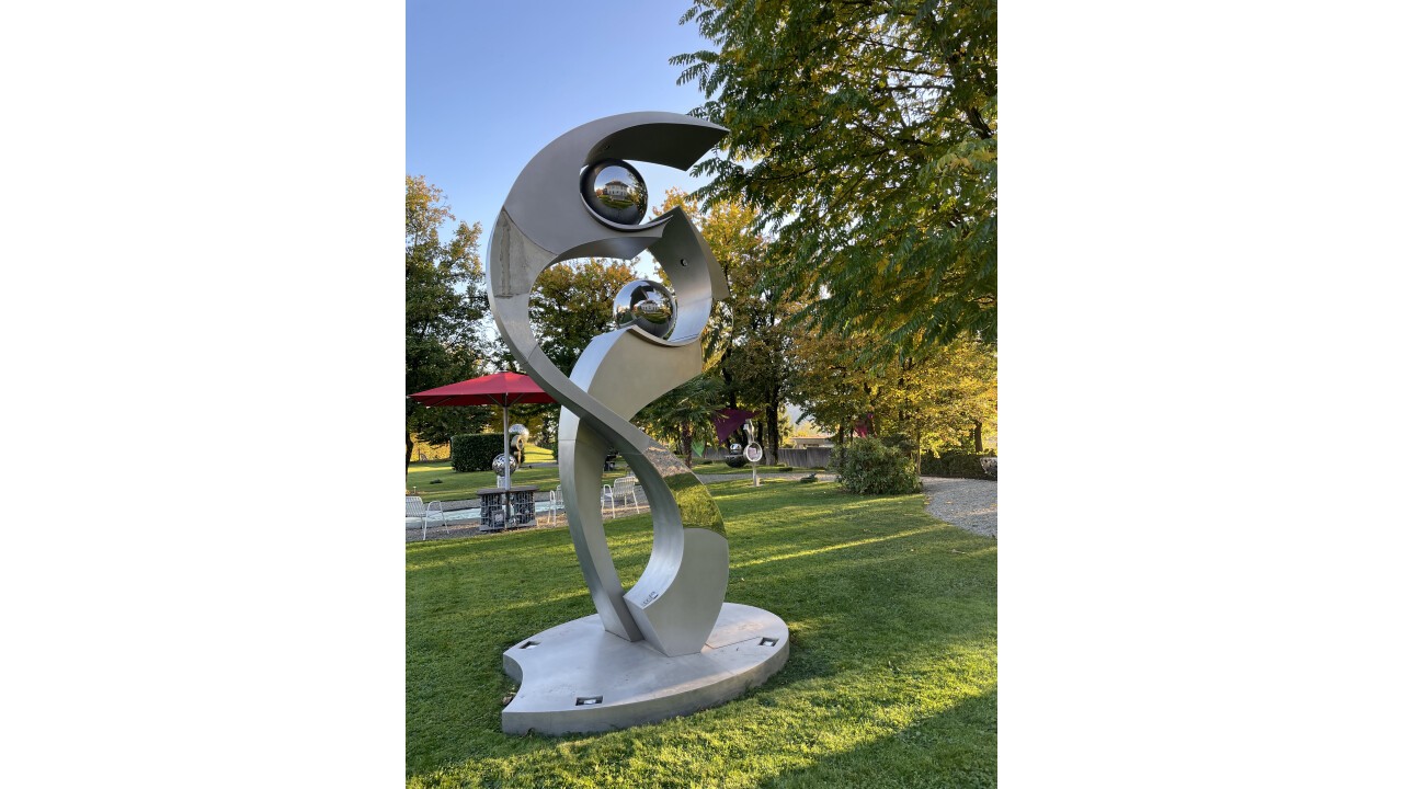 Skulpturenpark - Wasser-Licht-Skulptur "Caliente"